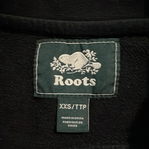Roots Vintage Crewneck - Picture 2 of 3